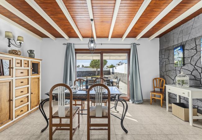 Villa in Playa Blanca - Villa Bezanilla - Villasexperience Villa in Playa Blanca - Villa Bezanilla - Villasexperience