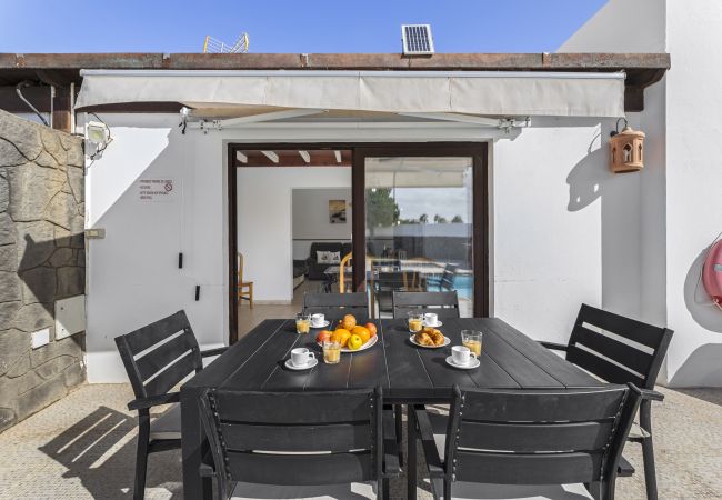 Villa in Playa Blanca - Villa Bezanilla - Villasexperience Villa in Playa Blanca - Villa Bezanilla - Villasexperience