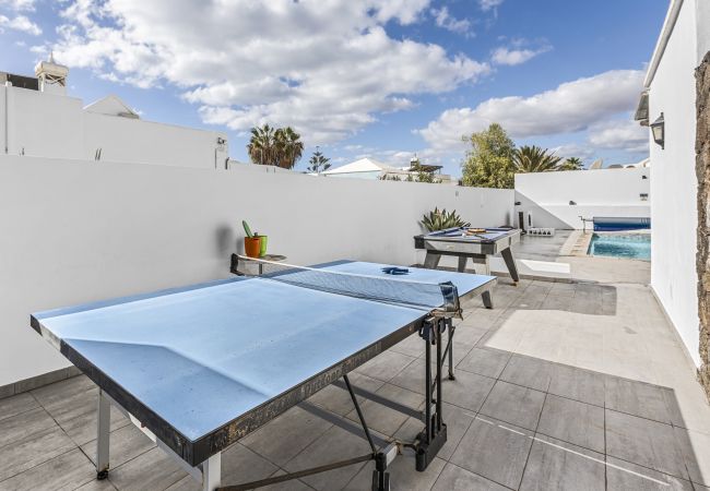 Villa in Puerto del Carmen - Villa Eva - Villasexperience Villa in Puerto del Carmen - Villa Eva - Villasexperience