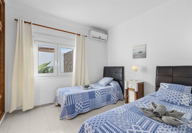 Villa in Puerto del Carmen - Villa Eva - Villasexperience Villa in Puerto del Carmen - Villa Eva - Villasexperience