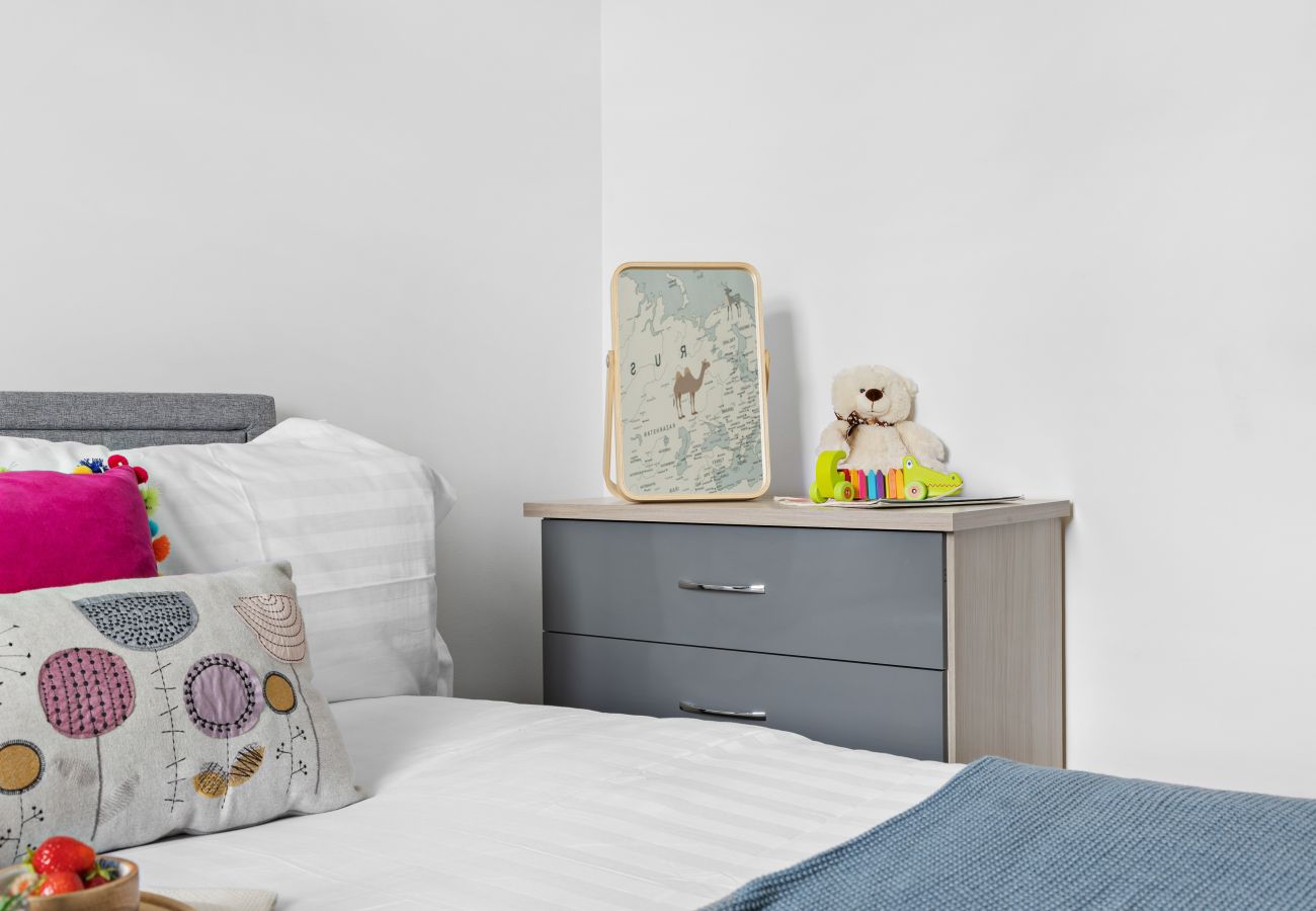 Greenacre double bedroom in Bishopsteignton