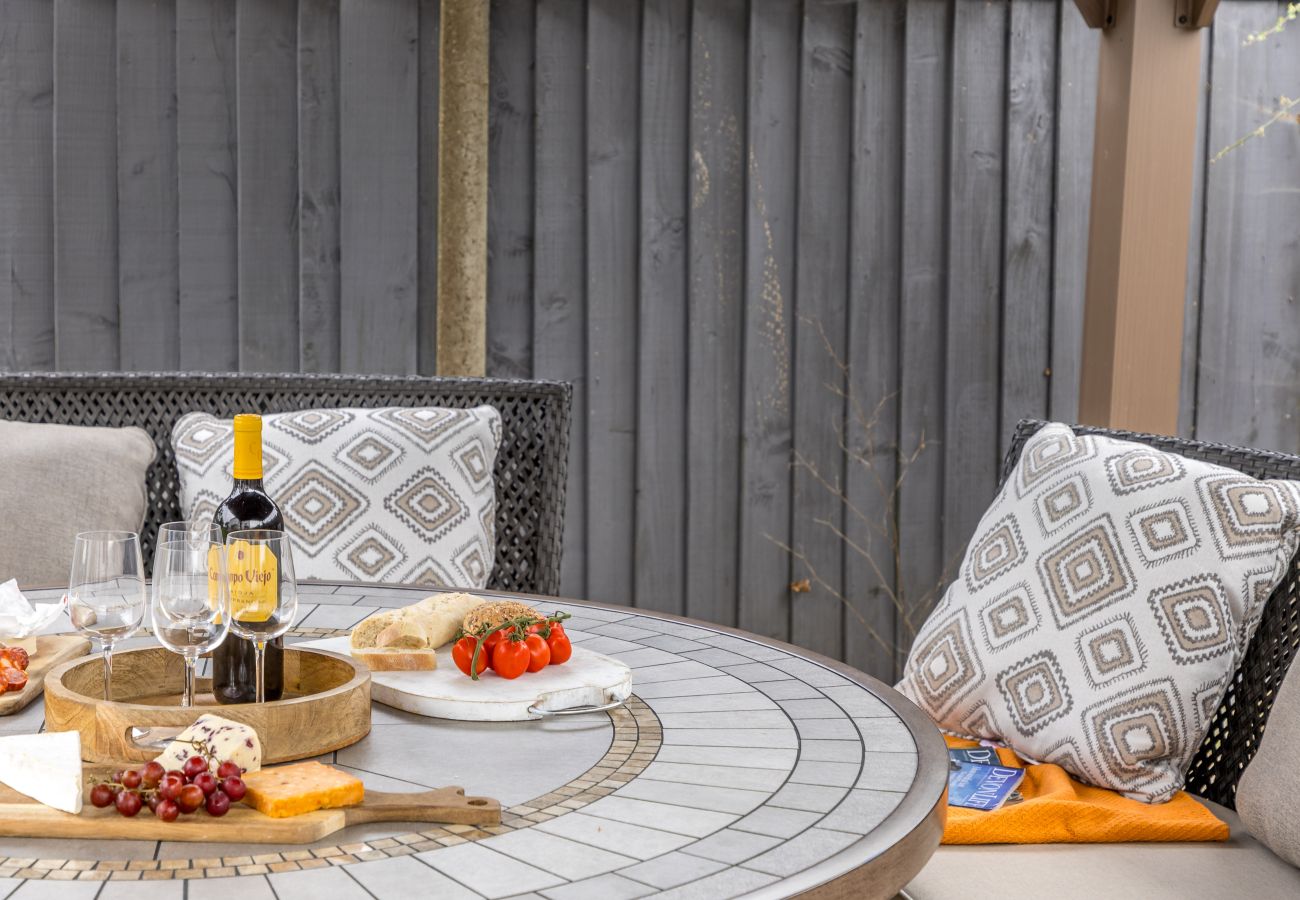 Greenacre Devon garden terrace seating