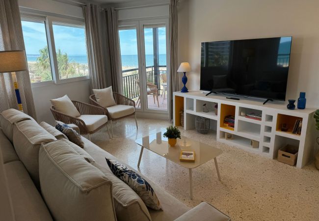 Apartment in Playa de Gandía - PRECIOSO APARTAMENTO FRONTAL AL MAR Apartment in Playa de Gandía - PRECIOSO APARTAMENTO FRONTAL AL MAR