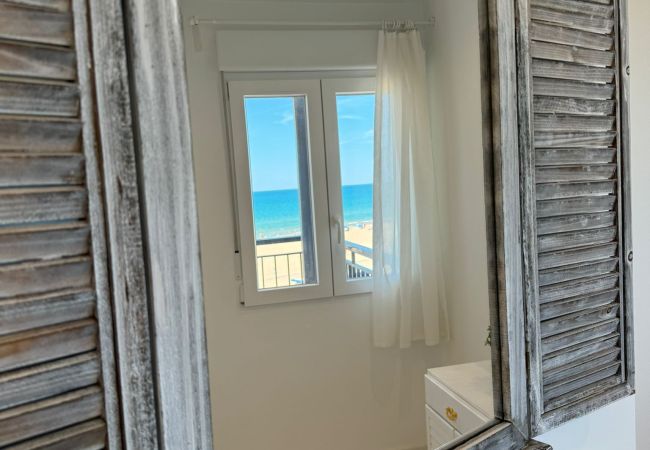 Apartment in Playa de Gandía - PRECIOSO APARTAMENTO FRONTAL AL MAR Apartment in Playa de Gandía - PRECIOSO APARTAMENTO FRONTAL AL MAR