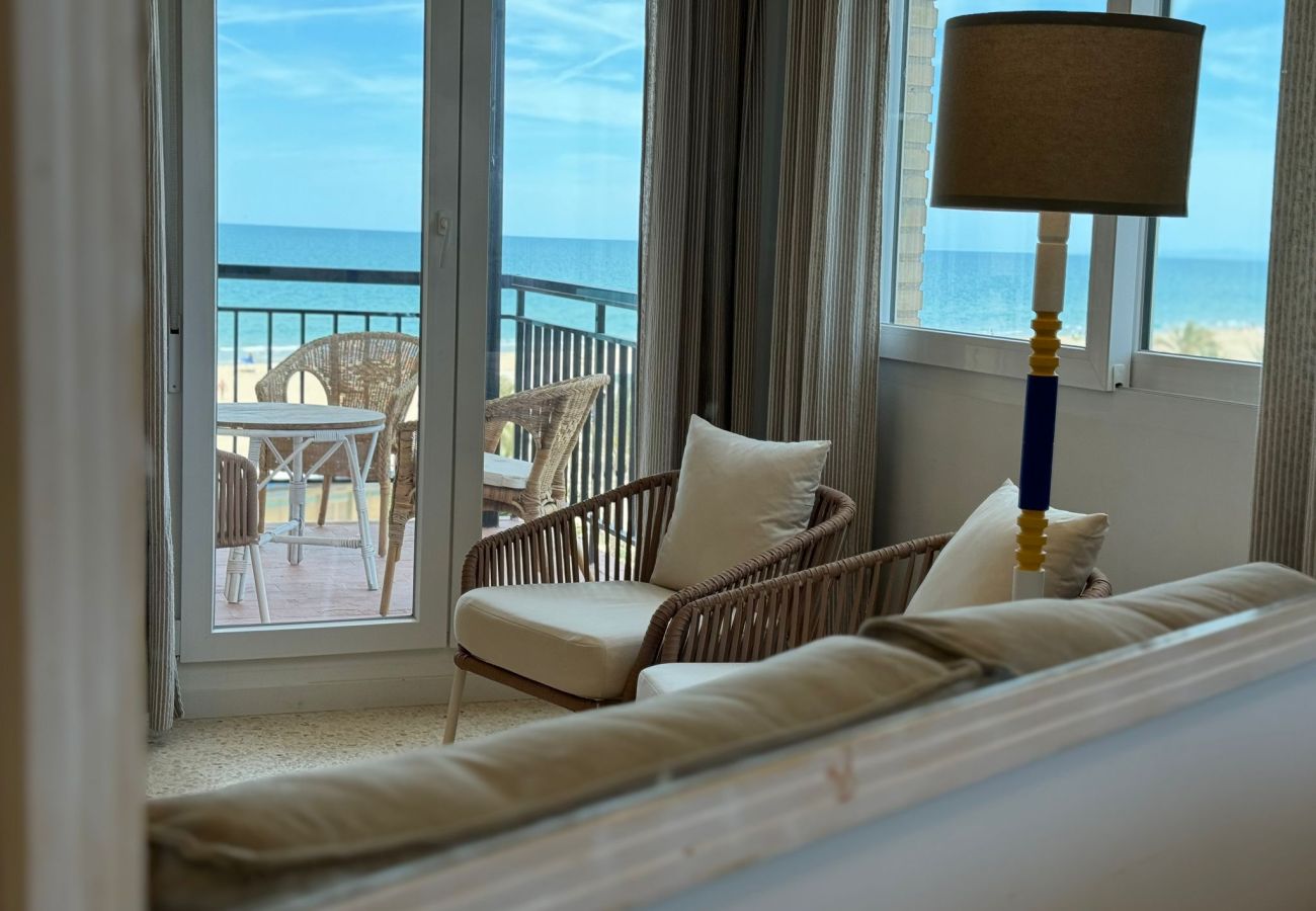 Apartment in Playa de Gandía - PRECIOSO APARTAMENTO FRONTAL AL MAR - only families