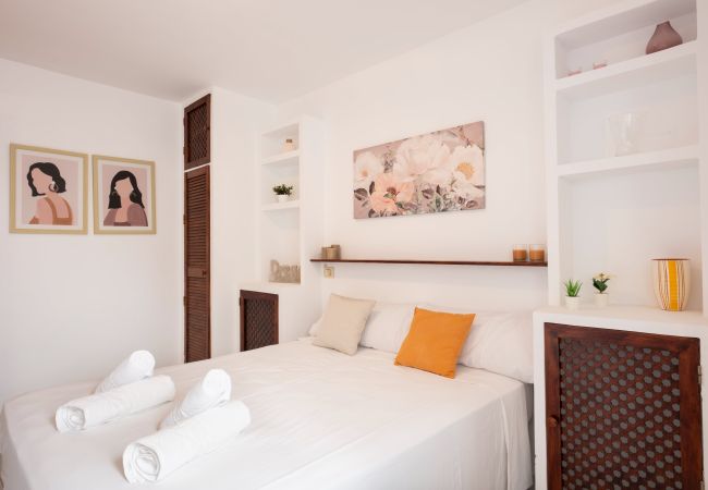 Terraced House in Arico - Spacious and cosy house in Abades Terraced House in Arico - Spacious and cosy house in Abades