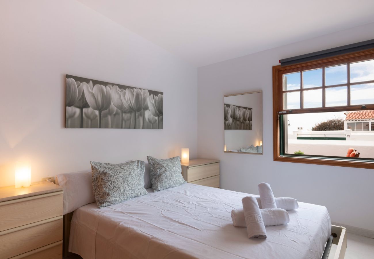 Terraced House in Arico - Spacious and cosy house in Abades