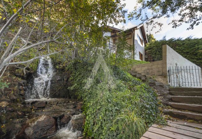 Apartment in San Carlos de Bariloche - DIVINE APARTMENT WITH LAKE AND BEACH VIEW Apartment in San Carlos de Bariloche - DIVINE APARTMENT WITH LAKE AND BEACH VIEW