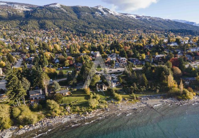 Apartment in San Carlos de Bariloche - DIVINE APARTMENT WITH LAKE AND BEACH VIEW Apartment in San Carlos de Bariloche - DIVINE APARTMENT WITH LAKE AND BEACH VIEW