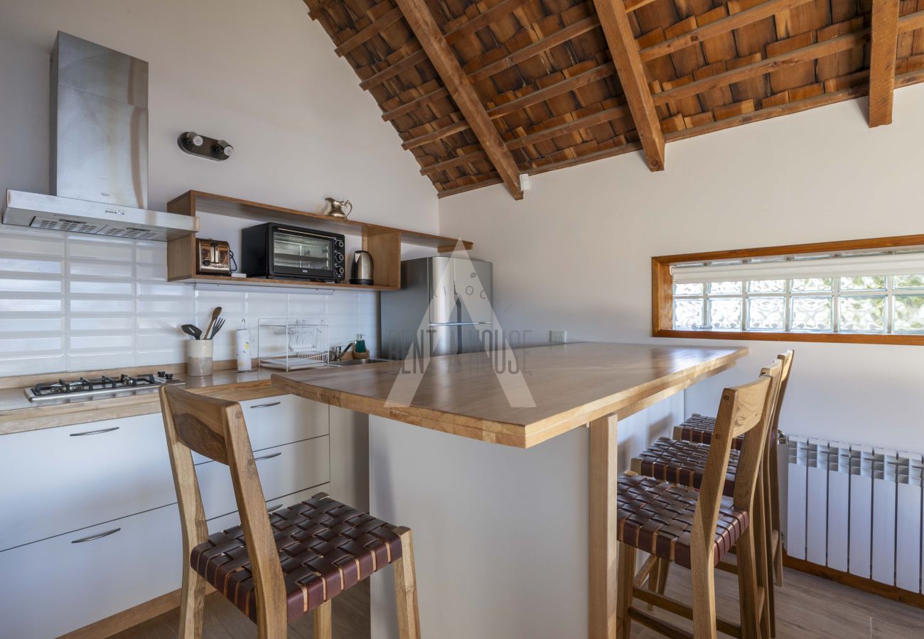 Apartment in San Carlos de Bariloche - DIVINE APARTMENT WITH LAKE AND BEACH VIEW