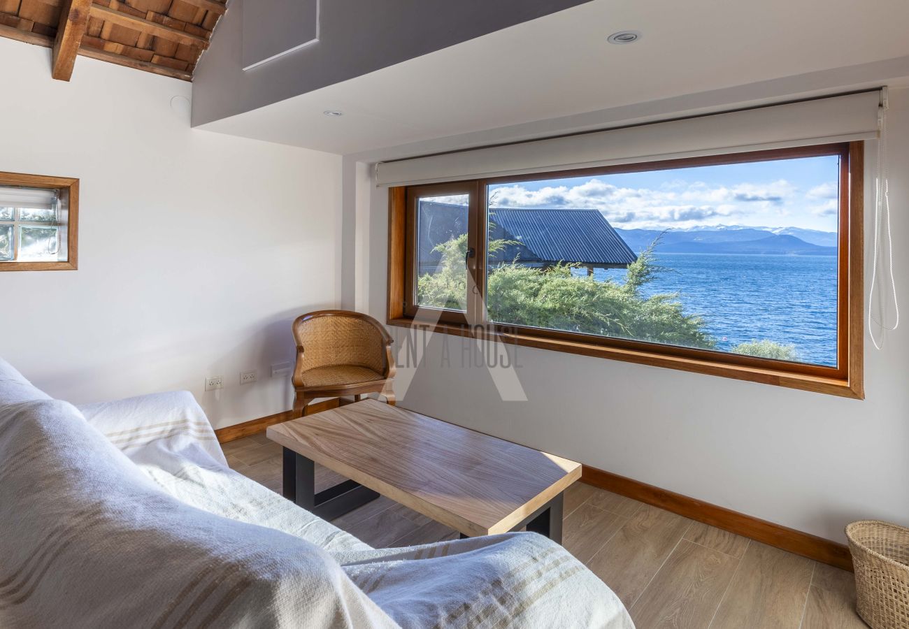 Apartment in San Carlos de Bariloche - DIVINE APARTMENT WITH LAKE AND BEACH VIEW