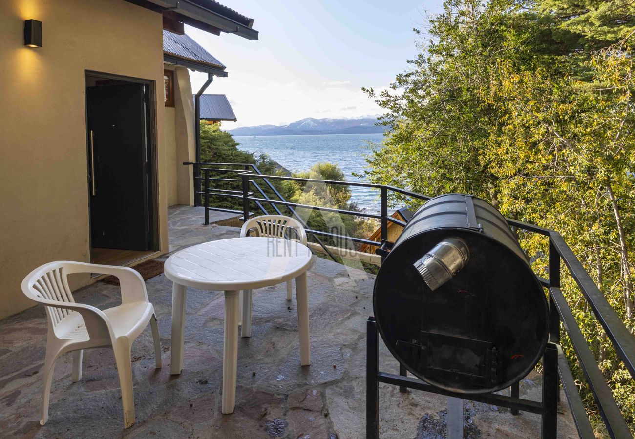 Apartment in San Carlos de Bariloche - DIVINE APARTMENT WITH LAKE AND BEACH VIEW