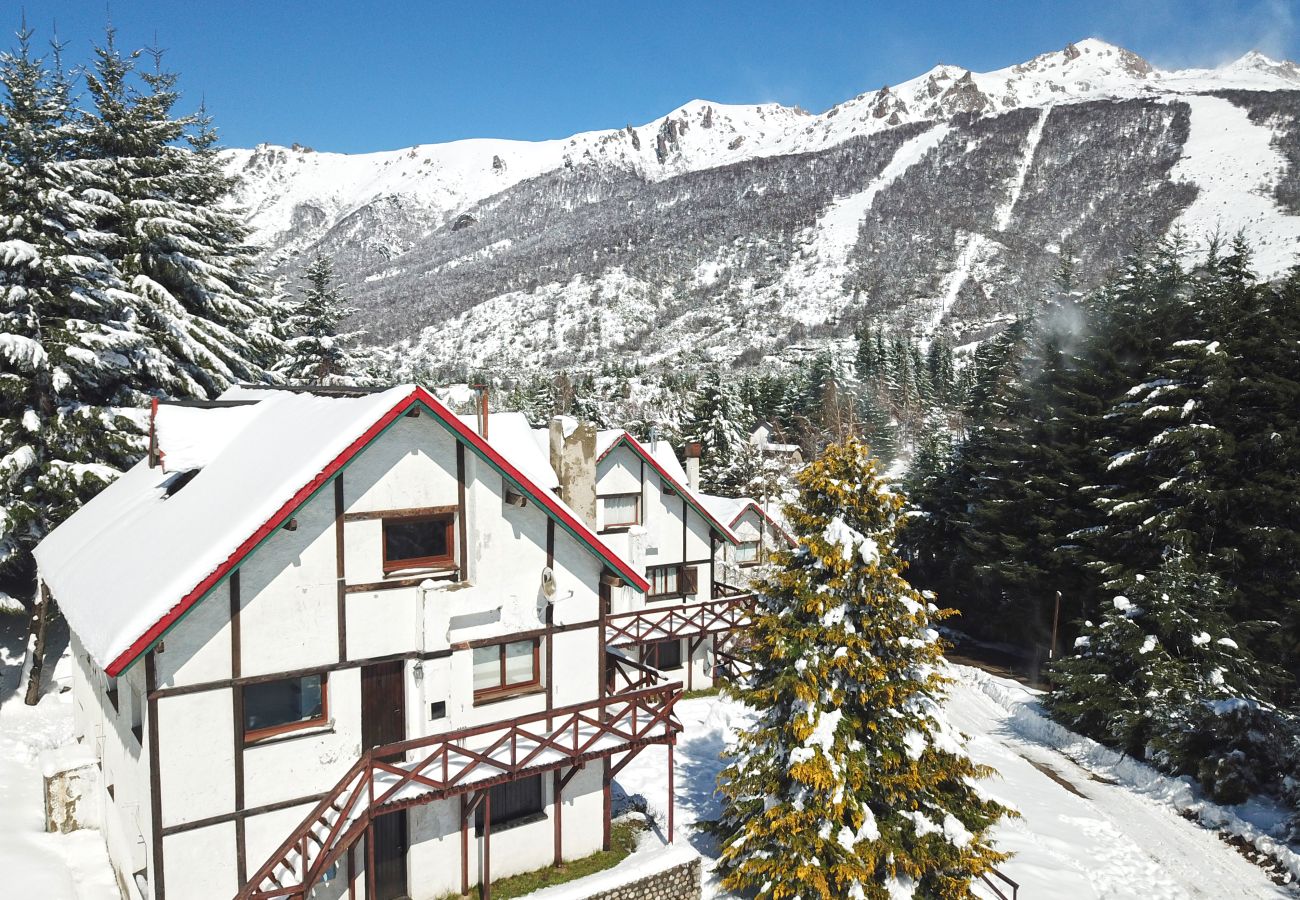 Apartment in San Carlos de Bariloche - CATE14 Apartment for 6 people at the base of Cerro Catedral.