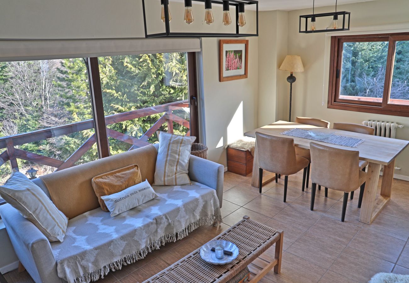 Apartment in San Carlos de Bariloche - CATE14 Apartment for 6 people at the base of Cerro Catedral.