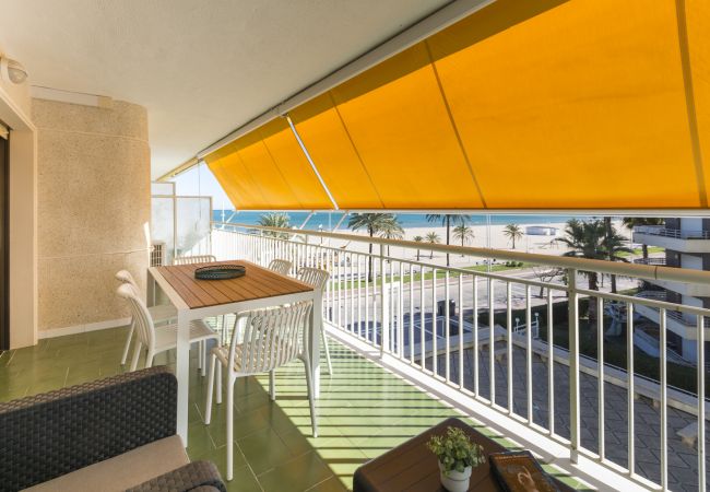 Apartment in Playa de Gandía - New lovely apartment in front of the beach Apartment in Playa de Gandía - New lovely apartment in front of the beach