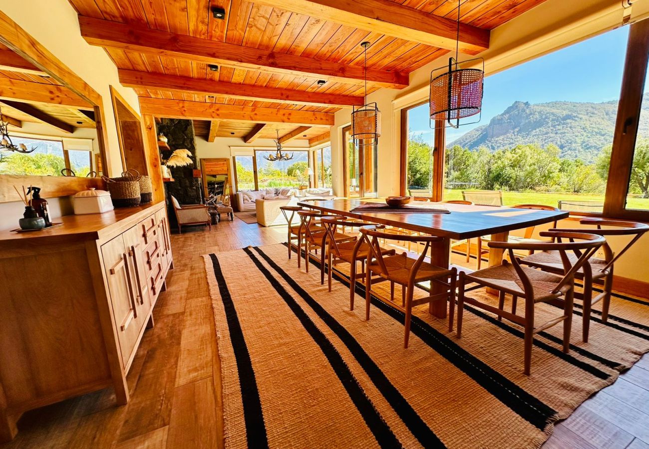 House in San Carlos de Bariloche - ARE11 INCREDIBLE HOUSE IN ARELAUQUEN WITH VIEWS OF THE CATEDRAL, OTTO AND VENTANA HILLS