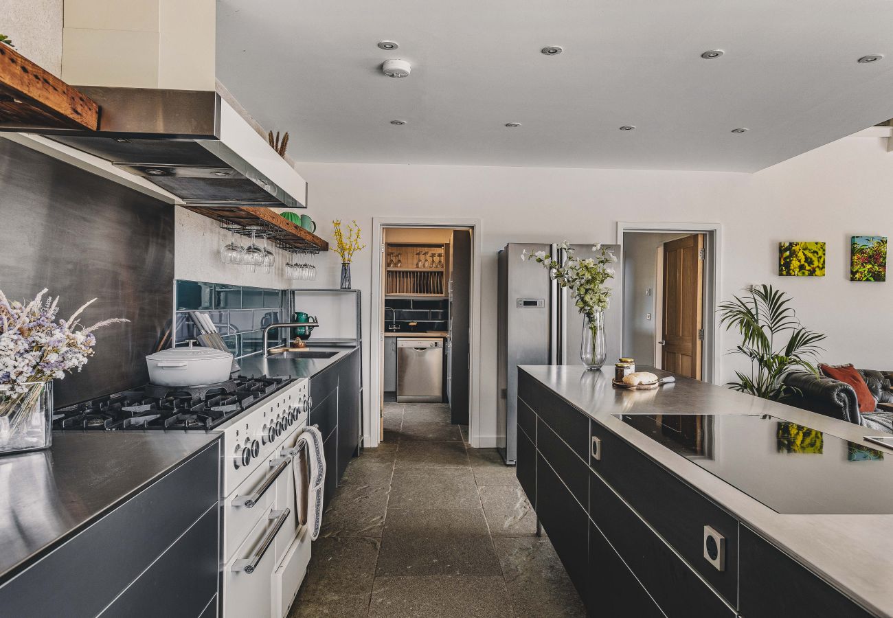 House in Honiton - Heron House -  Luxury Grand Designs Eco-Home House in Honiton - Heron House -  Luxury Grand Designs Eco-Home
