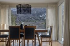 Apartment in San Carlos de Bariloche - Cate22 Apartment with pool and jacuzzi in the Latitud Catedral complex.