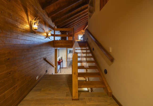 House in San Carlos de Bariloche - HUAPI48C | Exclusive Villa on Lake Nahuel Huapi House in San Carlos de Bariloche - HUAPI48C | Exclusive Villa on Lake Nahuel Huapi