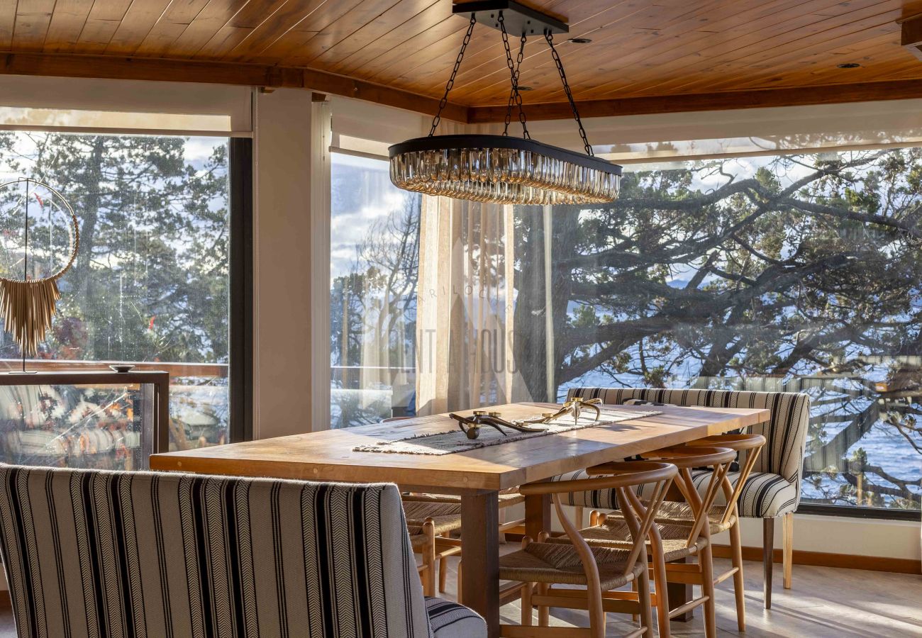 House in San Carlos de Bariloche - HUAPI48C | Exclusive Villa on Lake Nahuel Huapi with HOT TUBE