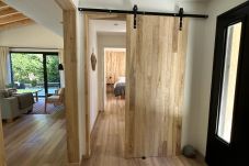 Cabin in San Carlos de Bariloche - PENI20 DIVINA COUNTRY STYLE HOUSE FOR 6 PEOPLE
