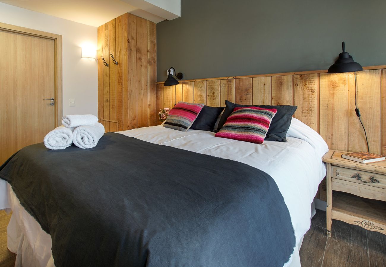 Studio in San Carlos de Bariloche - RUSITO in the city center overlooking the  Nahuel Huapi lake