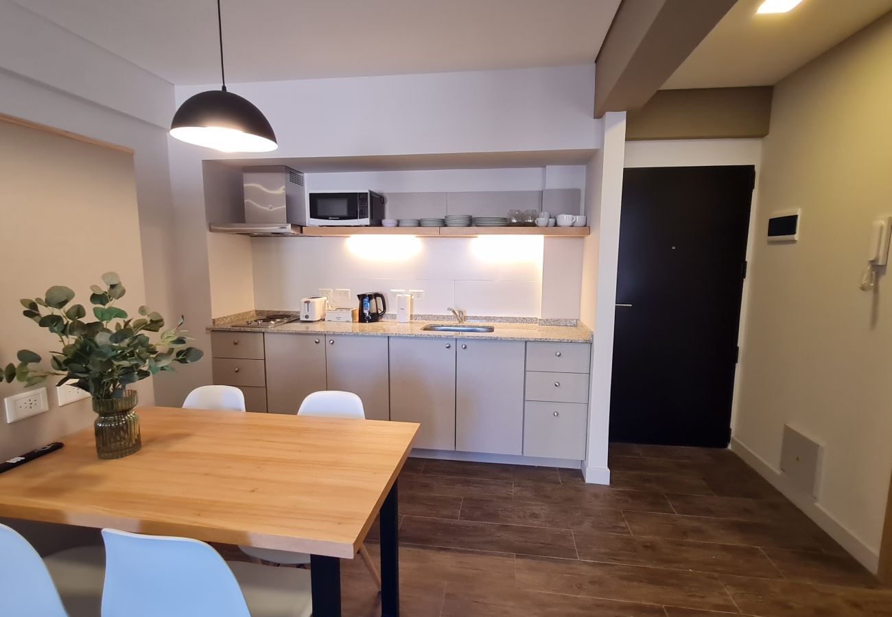 Apartment in San Carlos de Bariloche - Cerro Lopez flat located steps from the main street in Bariloche