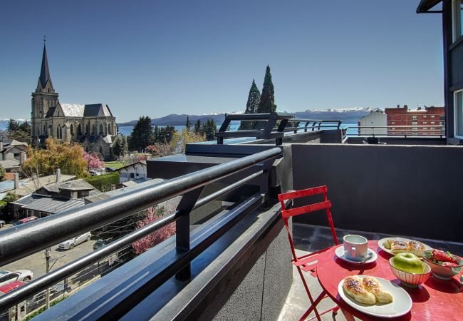 Studio in San Carlos de Bariloche - LLanten, amazing flat with terrace and parking in Bariloche Studio in San Carlos de Bariloche - LLanten, amazing flat with terrace and parking in Bariloche