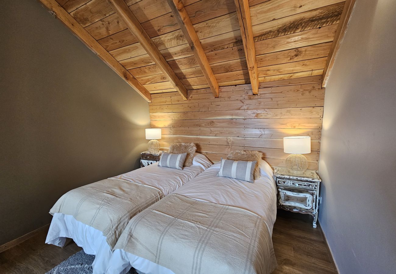 Apartment in San Carlos de Bariloche - Montaña charming flat with lake view and parking in Bariloche