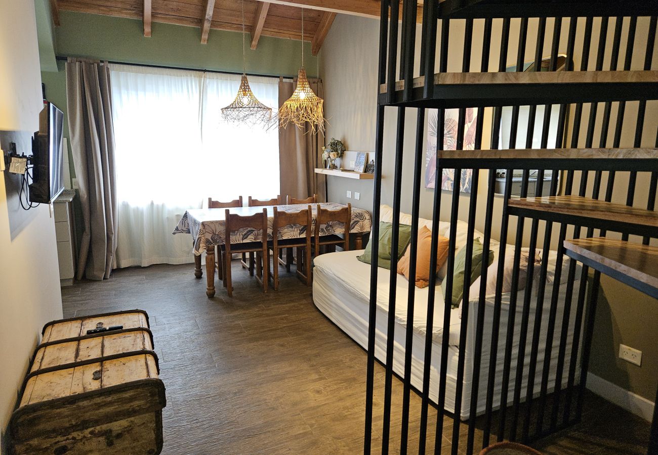 Apartment in San Carlos de Bariloche - Montaña charming flat with lake view and parking in Bariloche