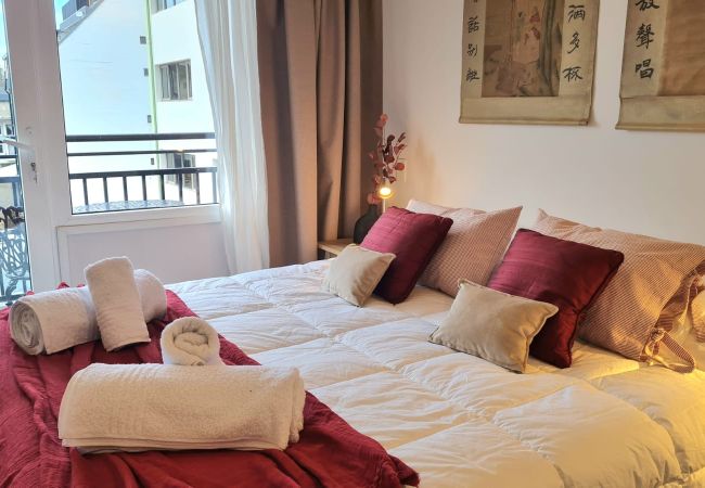 Studio in San Carlos de Bariloche - Oriental flat walking distance to main street in Bariloche Studio in San Carlos de Bariloche - Oriental flat walking distance to main street in Bariloche