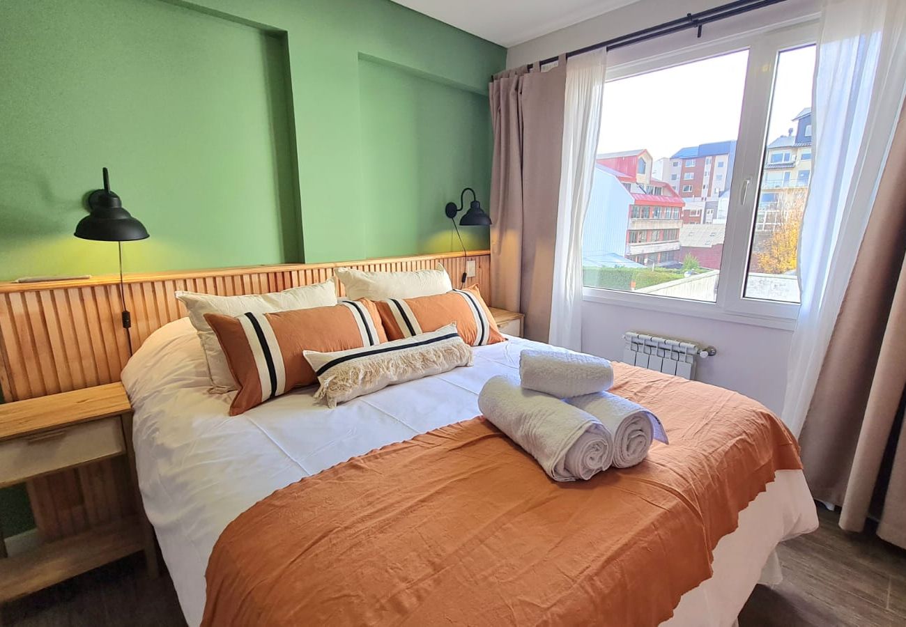 Apartment in San Carlos de Bariloche - Salvia flat in downtown Bariloche with parking