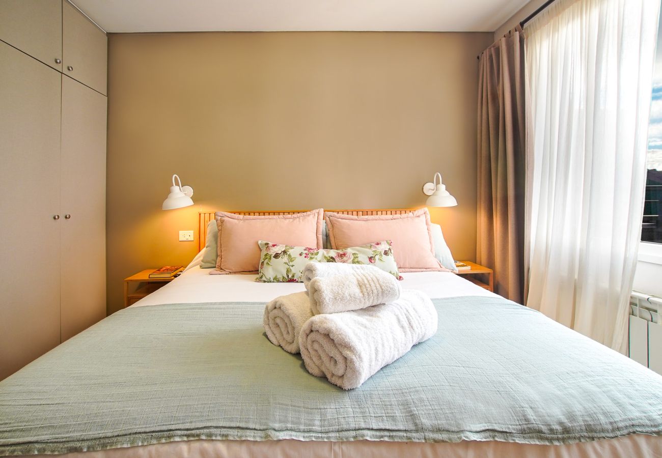 Apartment in San Carlos de Bariloche - Mutisia flat with terrace and lake views in Bariloche