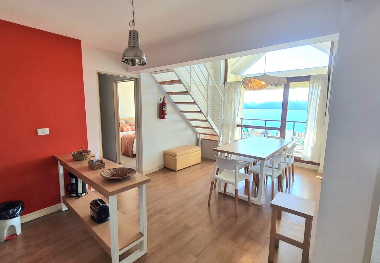 Apartment in San Carlos de Bariloche - Kumelka flat with Lake Nahuel Huapi View