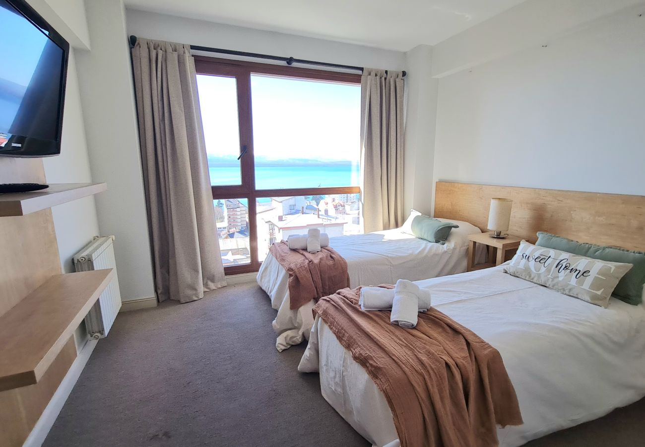 Apartment in San Carlos de Bariloche - Kumelka flat with Lake Nahuel Huapi View