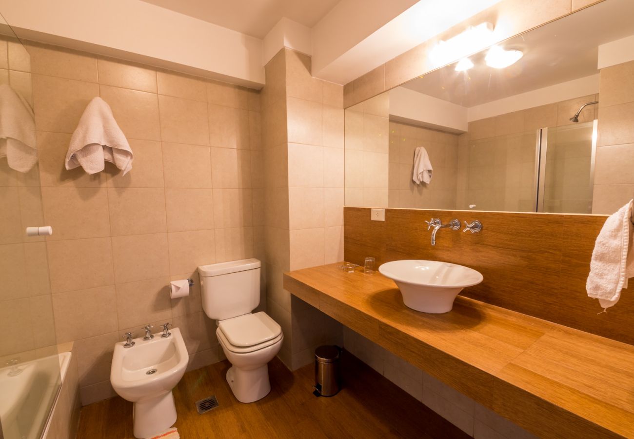 Apartment in San Carlos de Bariloche - Kumelka flat with Lake Nahuel Huapi View