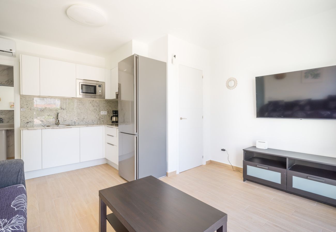 Apartment in Corralejo - Modern Apartment in Corralejo recently refurbished and beachfront - Home For Guest