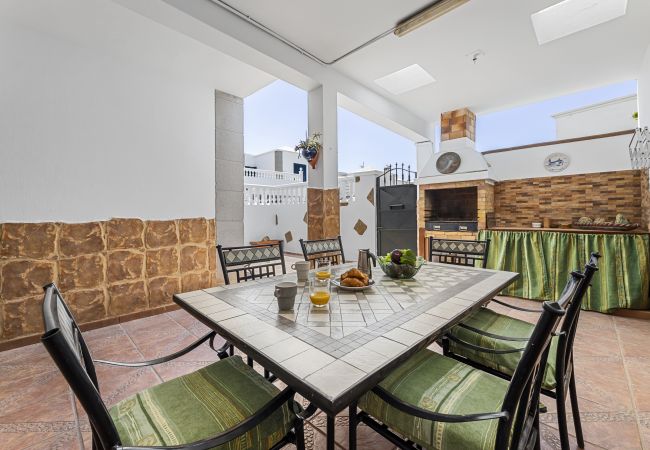  in Playa Honda - Casa Zafiro | Holiday Apartment in Lanzarote