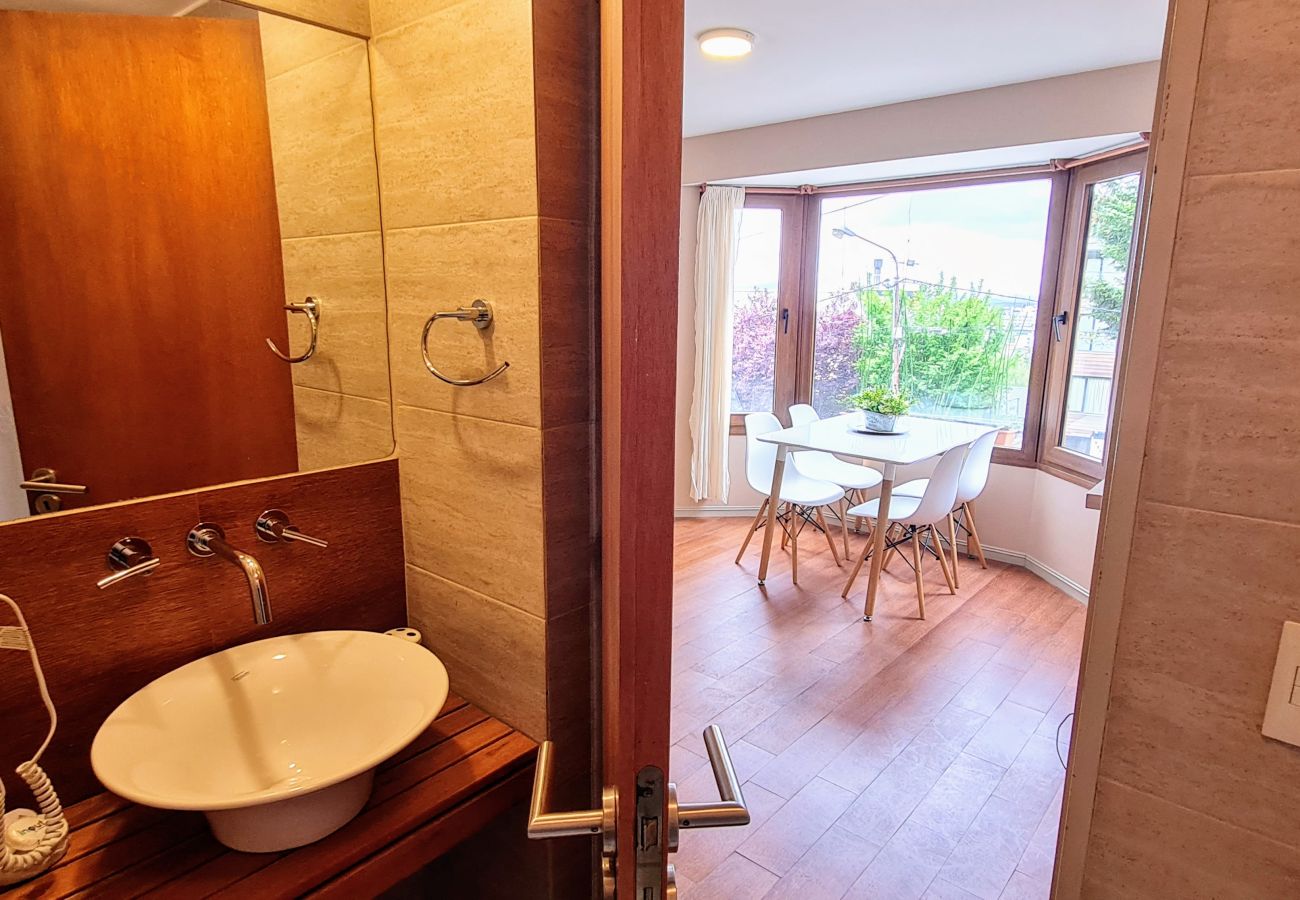 Apartment in San Carlos de Bariloche - Lyrics & Music flat in the Belgrano neighbourhood, Bariloche