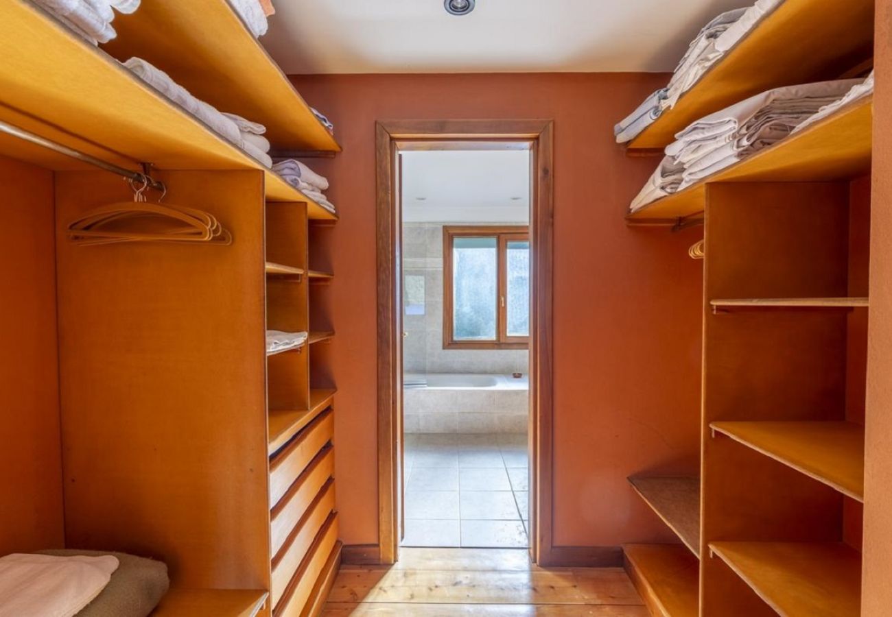 House in San Carlos de Bariloche - VENAH01 WARM AND COMFORTABLE HOUSE IN GATED NEIGHBORHOOD WITH LAKE COAST