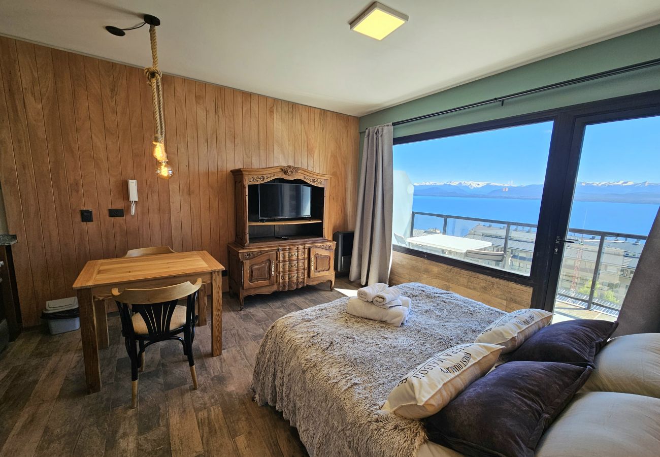 Studio in San Carlos de Bariloche - Suizo II Romantic apartment with Nahuel Huapi Lake