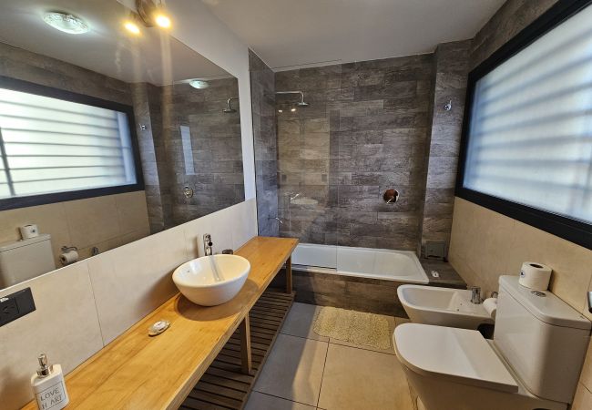 Studio in San Carlos de Bariloche - Suizo I apartment with spectacular Nahuel Huapi lake view Studio in San Carlos de Bariloche - Suizo I apartment with spectacular Nahuel Huapi lake view