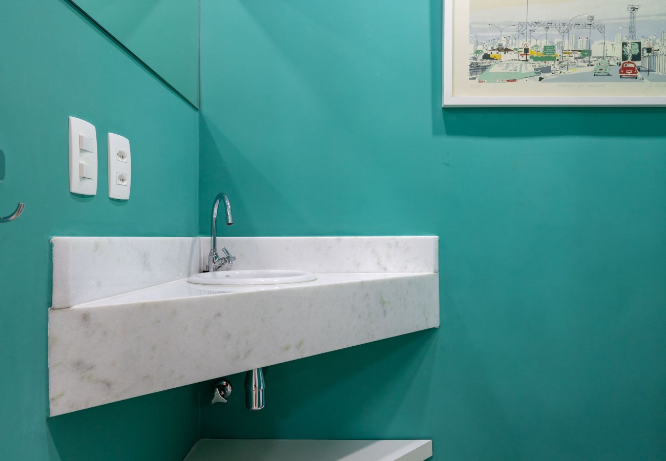 Apartment in Rio de Janeiro - Charming 9 minutes from Botafogo Beach | MRF1307