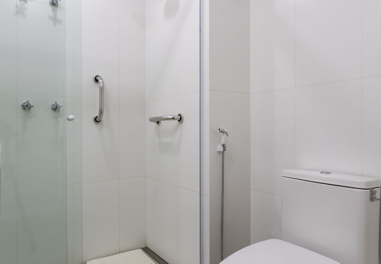 Apartment in Rio de Janeiro - Charming 9 minutes from Botafogo Beach | MRF1307