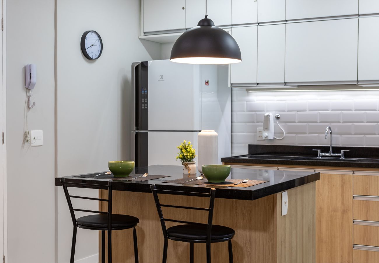 Apartment in Rio de Janeiro - Charming 9 minutes from Botafogo Beach | MRF1307