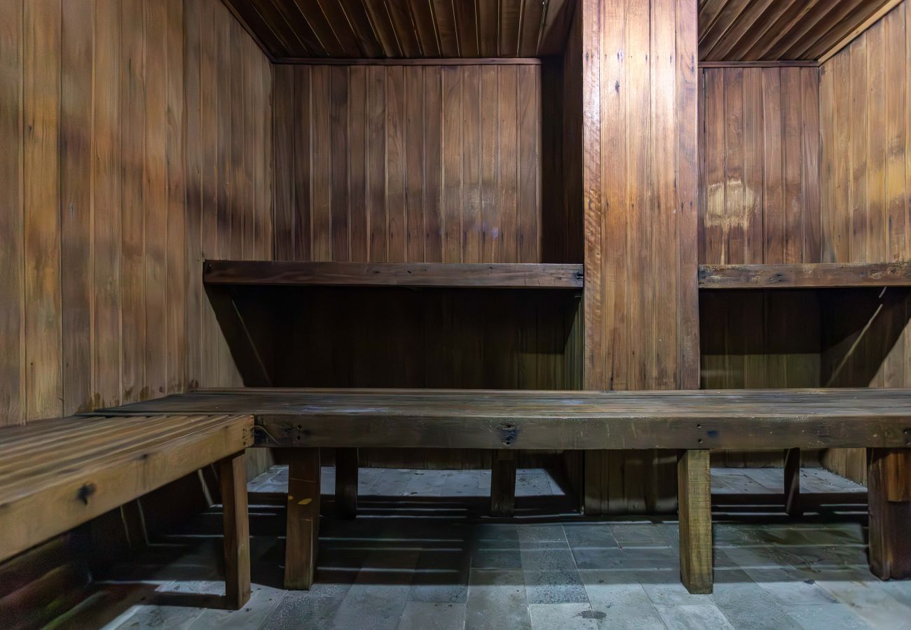 Apartment in Rio de Janeiro - Charming 9 minutes from Botafogo Beach | MRF1307