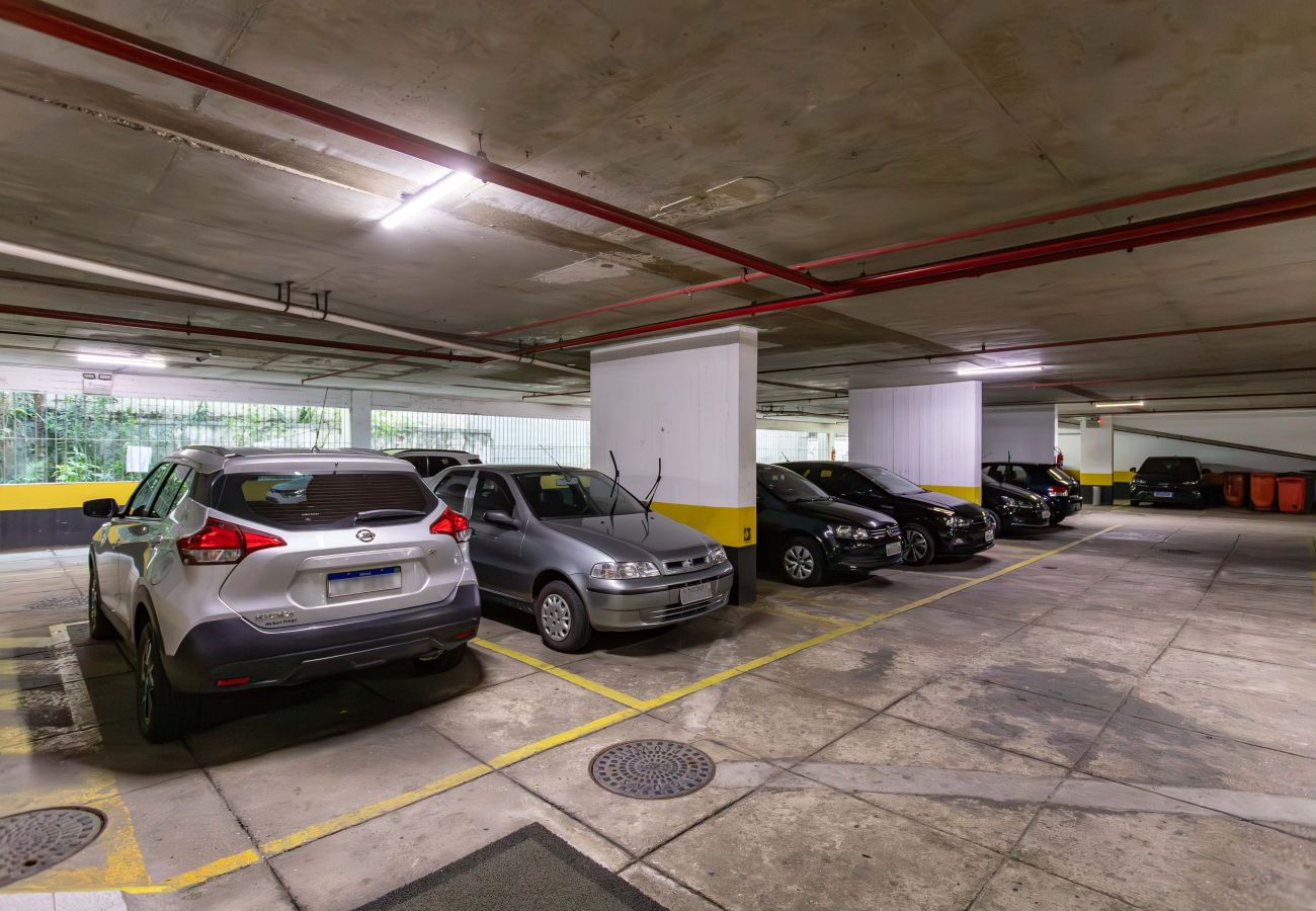 Apartment in Rio de Janeiro - Charming 9 minutes from Botafogo Beach | MRF1307