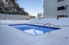 Apartment in Rio de Janeiro - Charming 9 minutes from Botafogo Beach | MRF1307