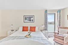 Apartment in Torquay - B6 Masts - Apartment with Sea Views