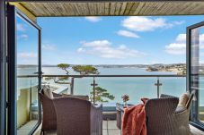 Apartment in Torquay - B6 Masts - Apartment with Sea Views